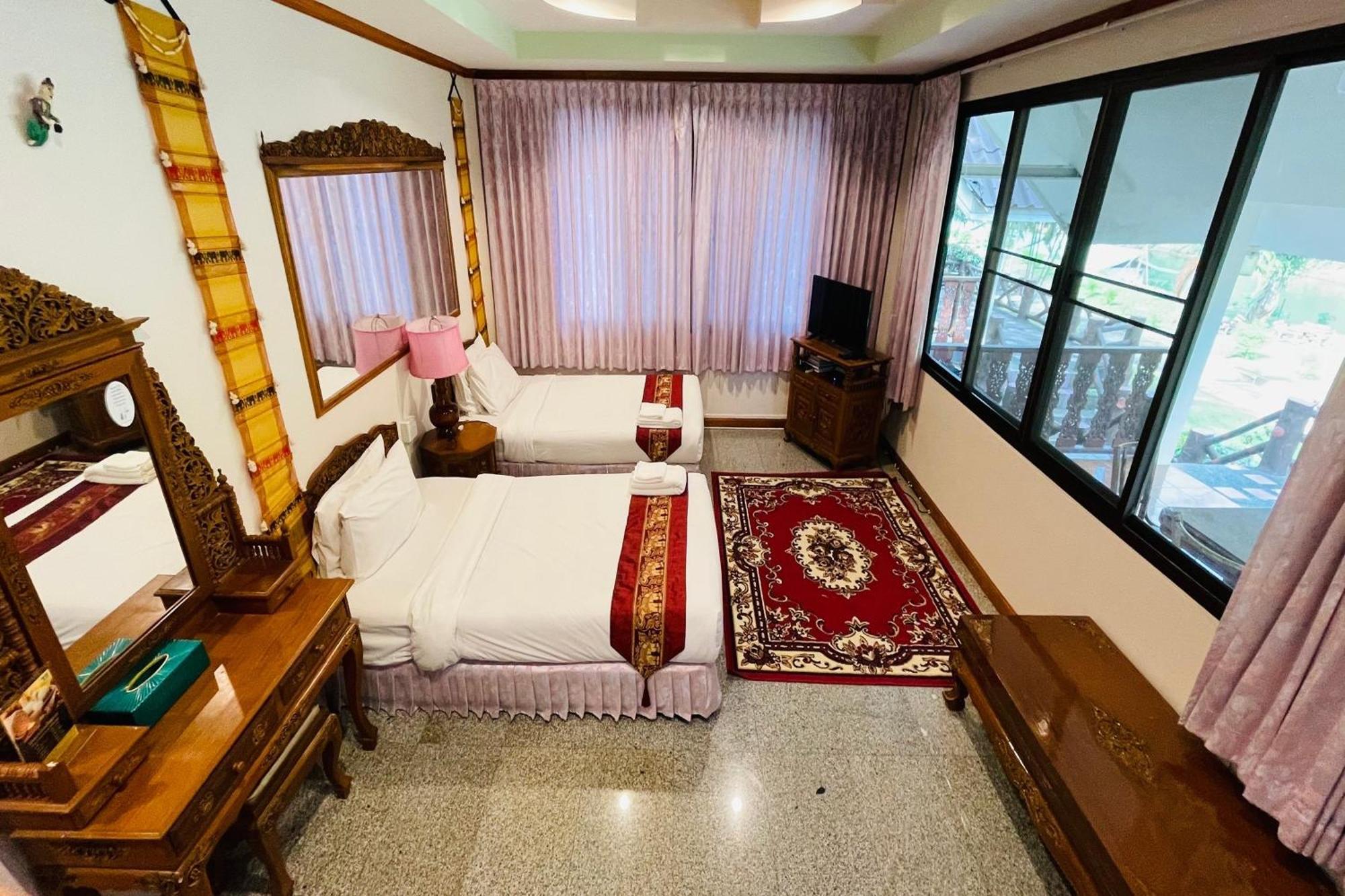 Baan Rim Kwai Paerimnam Resort Kanchanaburi Luaran gambar