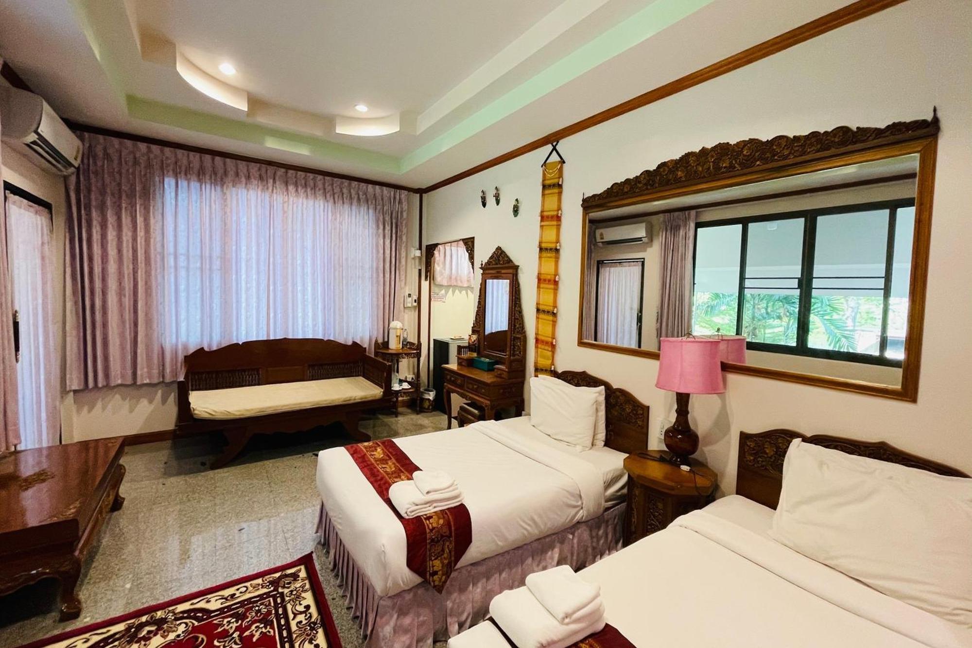 Baan Rim Kwai Paerimnam Resort Kanchanaburi Luaran gambar