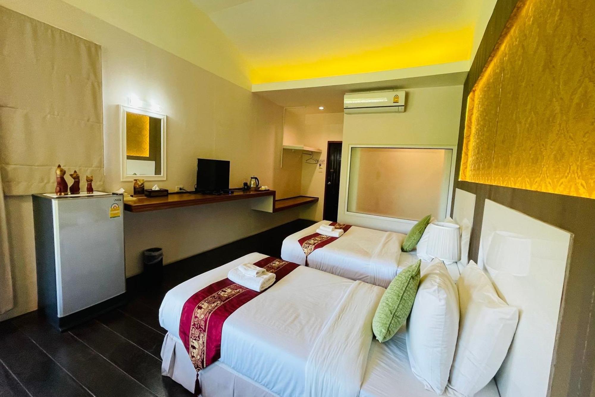Baan Rim Kwai Paerimnam Resort Kanchanaburi Luaran gambar