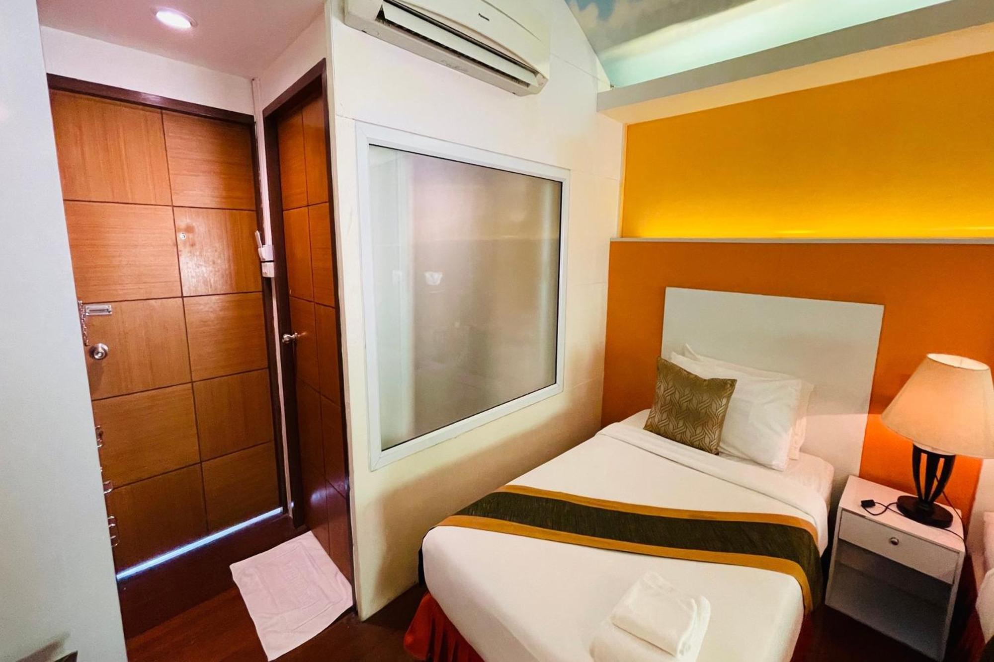 Baan Rim Kwai Paerimnam Resort Kanchanaburi Luaran gambar