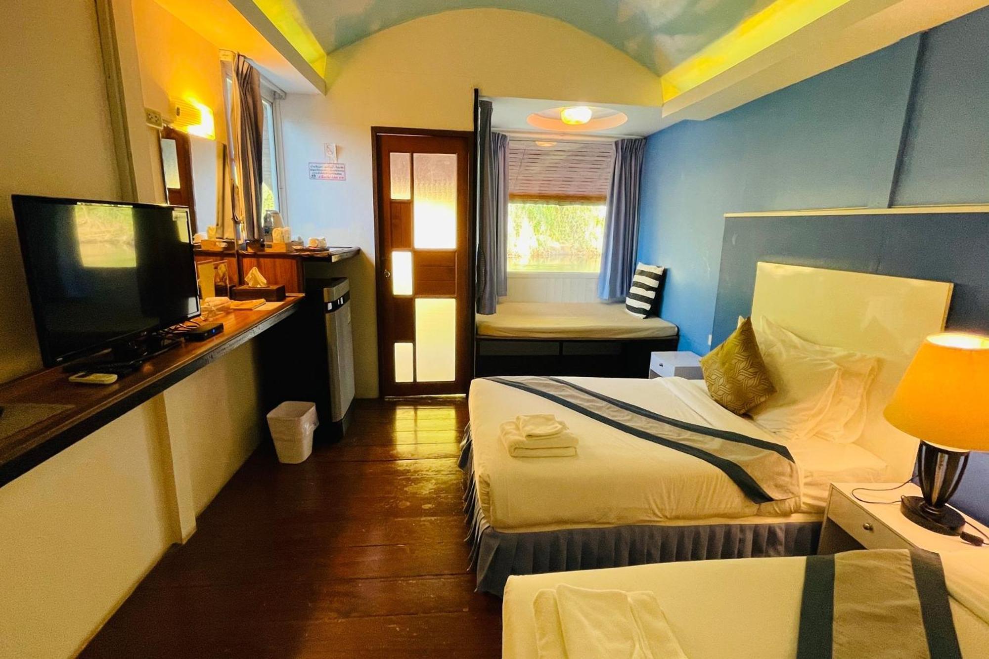 Baan Rim Kwai Paerimnam Resort Kanchanaburi Luaran gambar