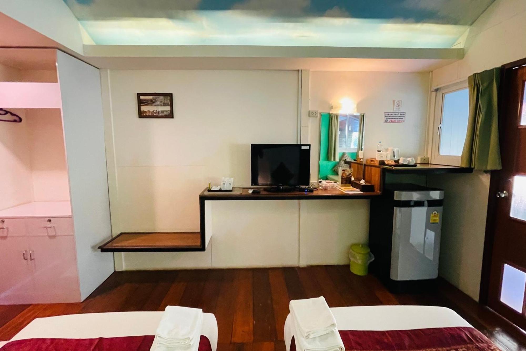 Baan Rim Kwai Paerimnam Resort Kanchanaburi Luaran gambar