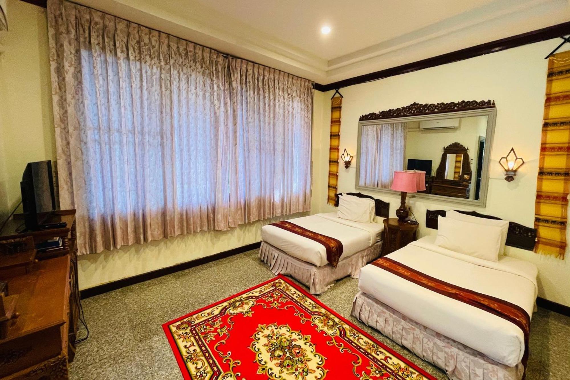 Baan Rim Kwai Paerimnam Resort Kanchanaburi Luaran gambar